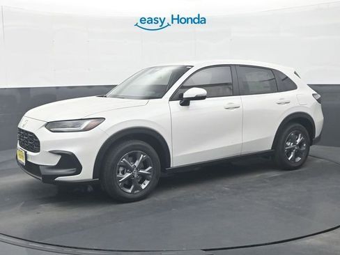 New 2026 Honda HR-V LX image 4