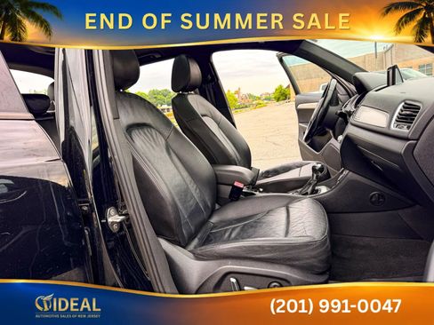 Used 2018 Audi Q3 2.0T Premium w/ Convenience Package AWD/4WD image 17