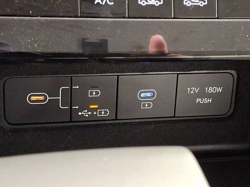 Certified 2025 Hyundai Sonata SE FWD image 28