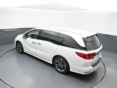 Used 2024 Honda Odyssey Elite image 44