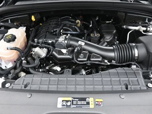 Used 2023 Jeep Grand Cherokee L Limited image 32