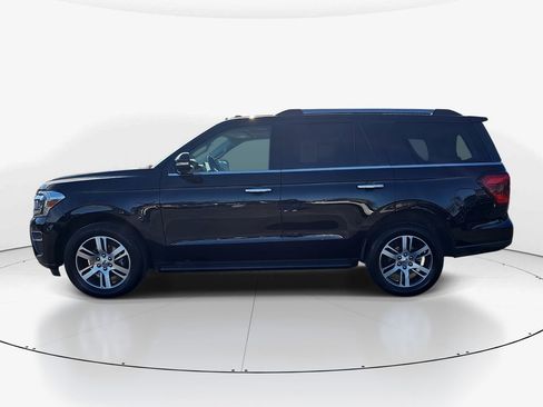 Used 2024 Ford Expedition Limited image 8