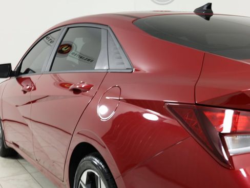 Used 2023 Hyundai Elantra SEL w/ Convenience Package image 42