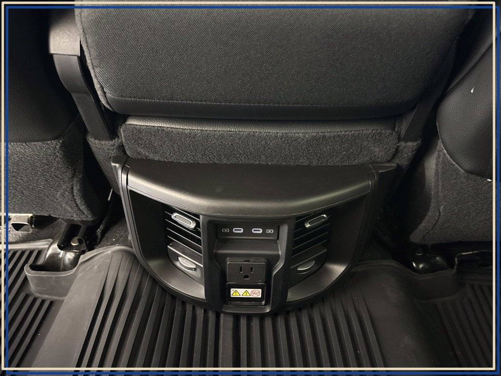 Certified 2026 RAM 2500 Laramie AWD/4WD image 39