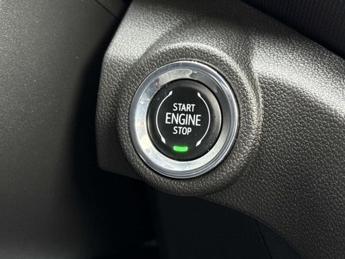 Used 2023 Chevrolet TrailBlazer RS w/ Sun and Liftgate Package image 14