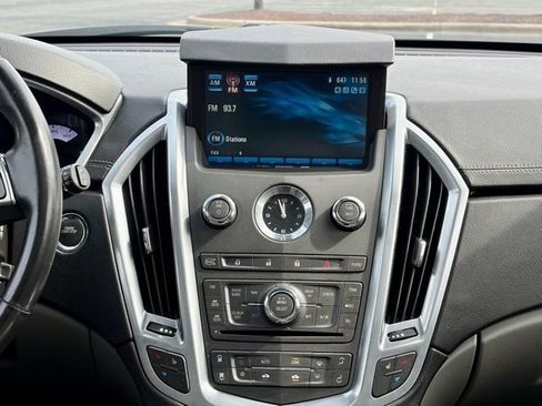 Used 2012 Cadillac SRX Luxury image 23