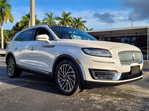 Used 2019 Lincoln Nautilus Reserve w/ Cargo Utility Package image 17