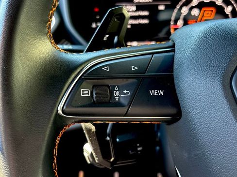 Used 2022 Lamborghini Urus image 30