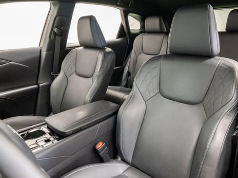 Used 2024 Lexus RX 350 FWD w/ Technology Package image 8