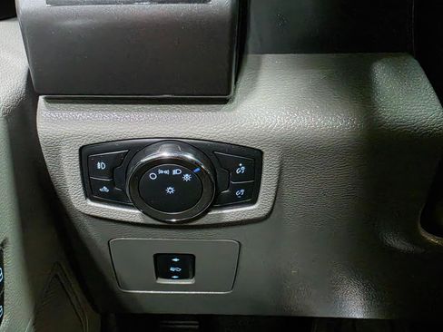 Used 2015 Ford F150 XLT w/ Equipment Group 301A Mid AWD/4WD image 36