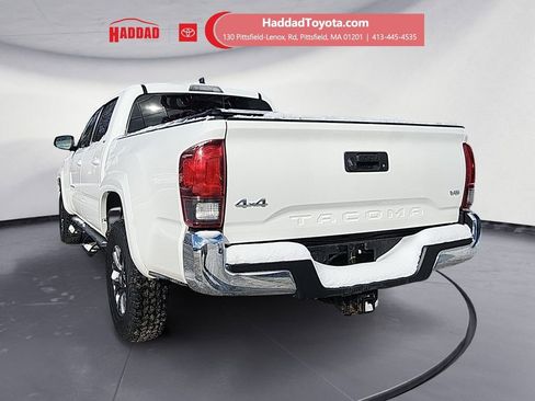 Certified 2023 Toyota Tacoma SR5 image 3