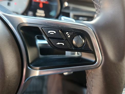 Used 2015 Porsche Macan S image 15
