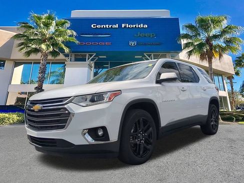 Used 2021 Chevrolet Traverse LT FWD image 9