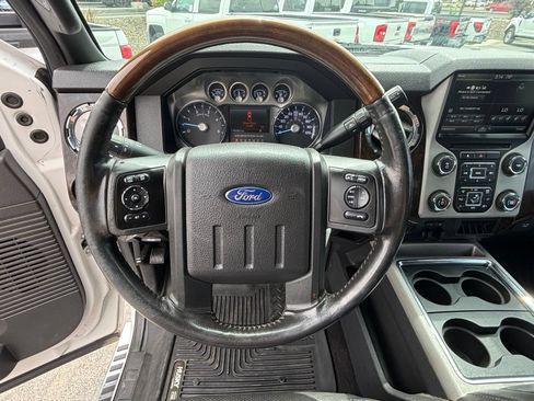 Used 2015 Ford F350 Platinum w/ Platinum Package AWD/4WD image 16