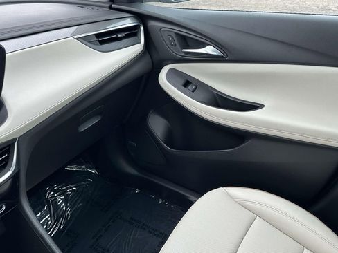 Used 2024 Buick Encore GX Avenir w/ Avenir Technology Package image 35