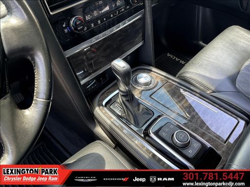 Used 2021 Nissan Armada Platinum w/ Captain's Chairs Package AWD/4WD image 17