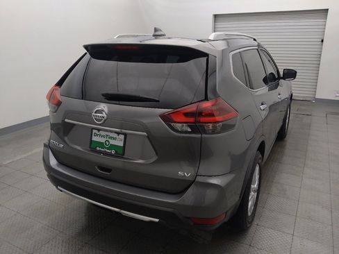 Used 2018 Nissan Rogue SV FWD image 7