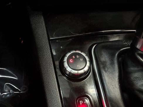 Used 2014 Mercedes-Benz C 63 AMG Sedan image 35
