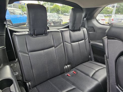 Used 2019 Nissan Pathfinder Platinum AWD/4WD image 46