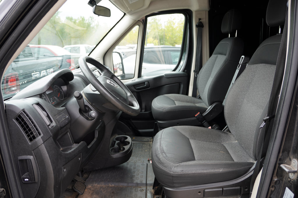 Used 2017 RAM ProMaster 1500 FWD image 4