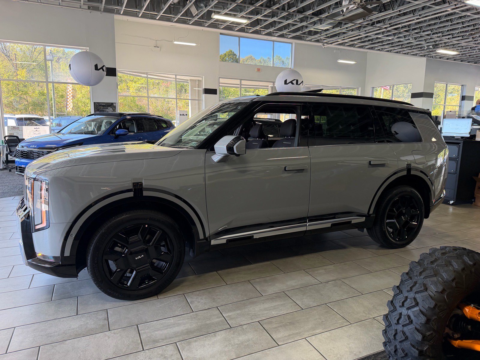 New 2027 Kia Telluride SX Prestige AWD/4WD image 2