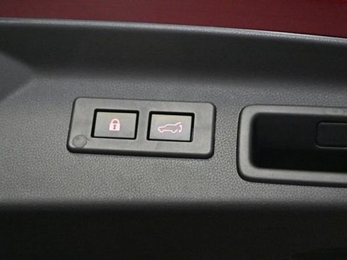 Used 2025 Subaru Forester Premium AWD/4WD image 63