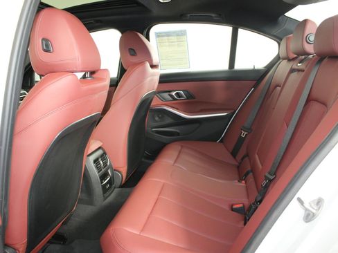 Certified 2025 BMW 330i xDrive Sedan image 21