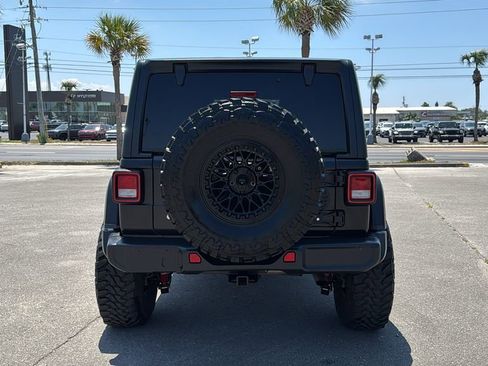Used 2020 Jeep Wrangler Unlimited Rubicon AWD/4WD image 5