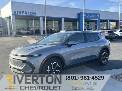 New 2026 Chevrolet Equinox EV LT w/ Comfort Package image 1