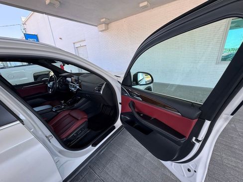Used 2024 BMW X3 sDrive30i w/ Premium Package RWD image 15