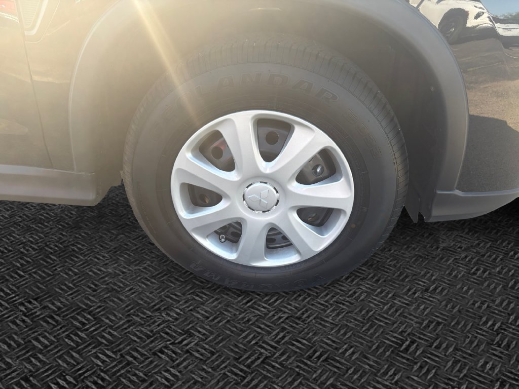 Used 2026 Mitsubishi Outlander Sport AWD image 11