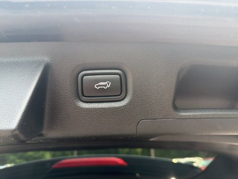Used 2019 Hyundai Santa Fe Limited w/ Cargo Package AWD/4WD image 32