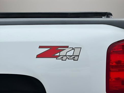 Used 2013 Chevrolet Silverado 2500 LTZ w/ LTZ Plus Package image 19