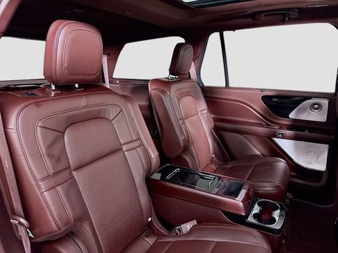 Used 2021 Lincoln Aviator Black Label w/ Dynamic Handling Package image 30