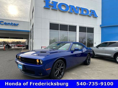 Used 2021 Dodge Challenger SXT w/ Blacktop Package image 1