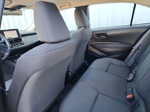 Used 2023 Toyota Corolla LE image 37
