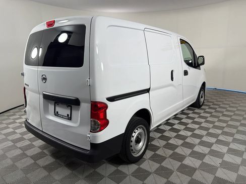Used 2021 Nissan NV200 S w/ Back Door Glass Package image 8