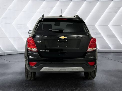 Used 2021 Chevrolet Trax LT AWD/4WD image 5