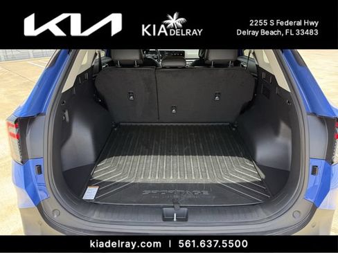 Used 2026 Kia Sportage EX FWD image 8
