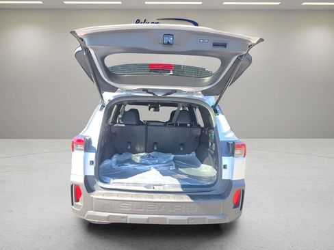 New 2026 Subaru Outback Wilderness w/ Wilderness Package AWD/4WD image 12