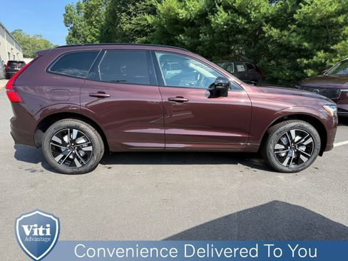 Used 2026 Volvo XC60 B5 Plus w/ Protection Package Premier AWD/4WD image 9