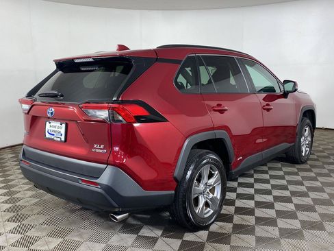 Used 2024 Toyota RAV4 XLE w/ Convenience Package AWD/4WD image 6