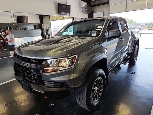 Used 2022 Chevrolet Colorado ZR2 AWD/4WD image 2