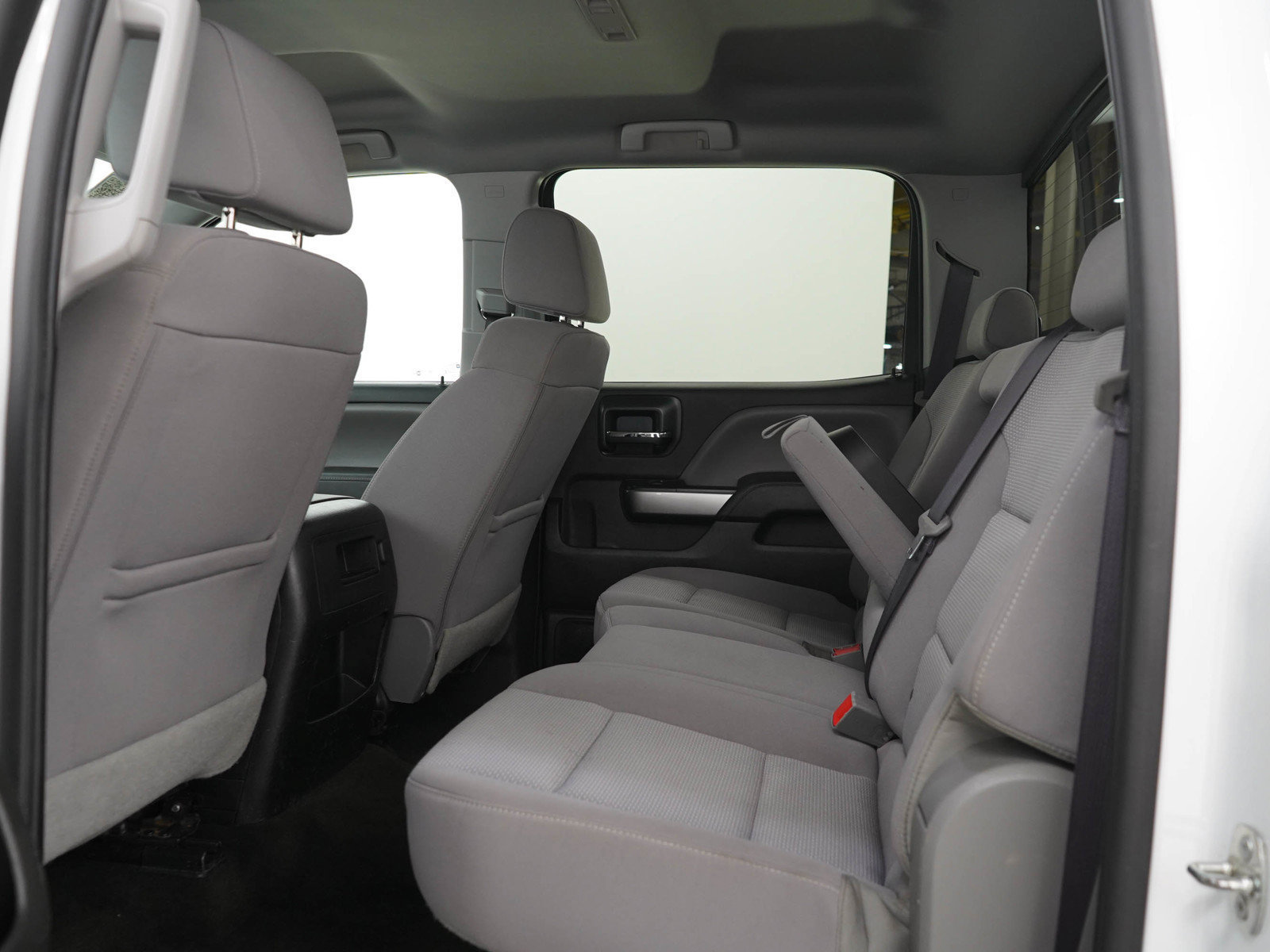 Used 2017 Chevrolet Silverado 1500 LT w/ LT Fleet Plus Package AWD/4WD image 15