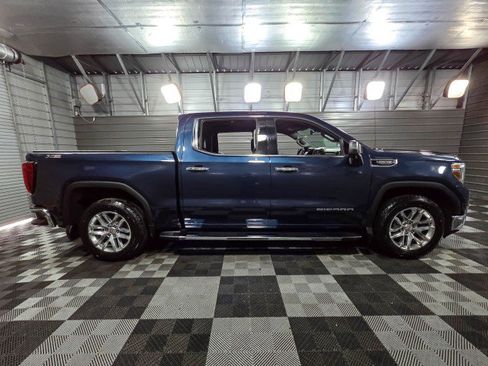 Used 2020 GMC Sierra 1500 SLT w/ SLT Premium Package AWD/4WD image 9