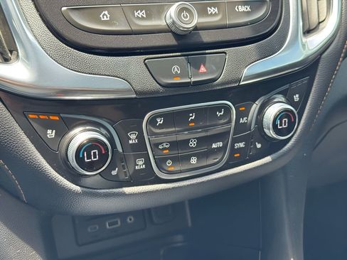 Used 2023 Chevrolet Equinox Premier FWD image 25