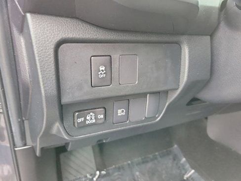 Used 2023 Toyota Tacoma SR w/ SR Convenience Package image 16