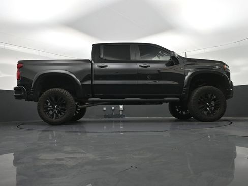 Used 2020 Chevrolet Silverado 1500 LT Trail Boss AWD/4WD image 28