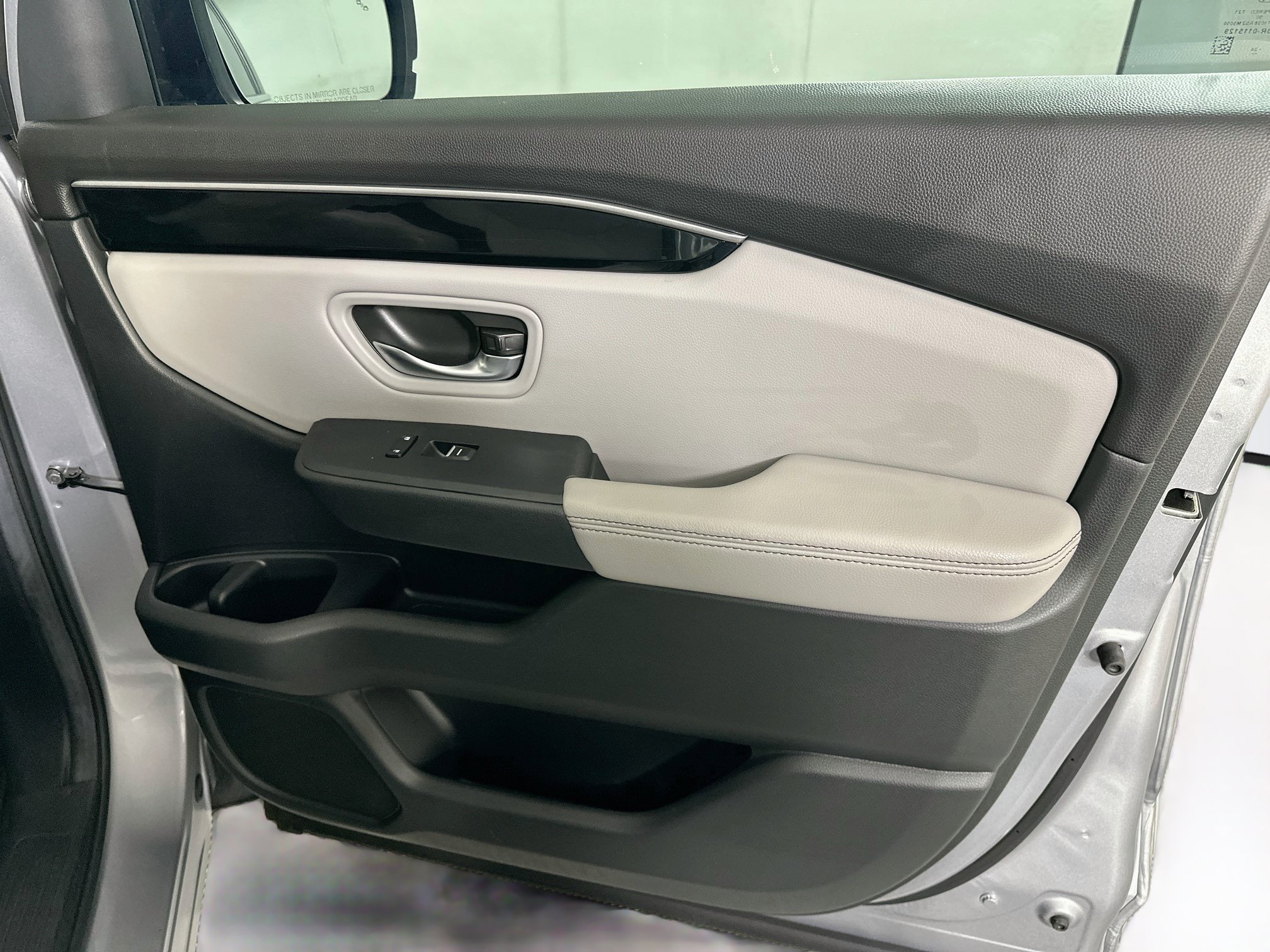 Used 2025 Honda Pilot EX-L image 33
