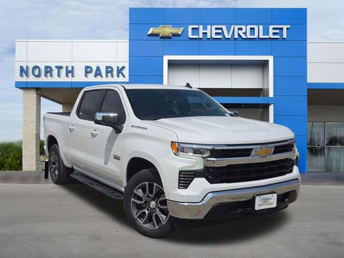 Certified 2023 Chevrolet Silverado 1500 LT RWD image 1